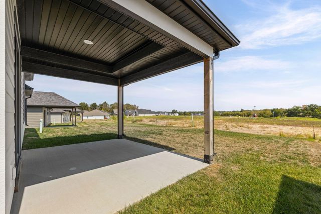 5312 MAKANA LN, Columbia, MO 65203