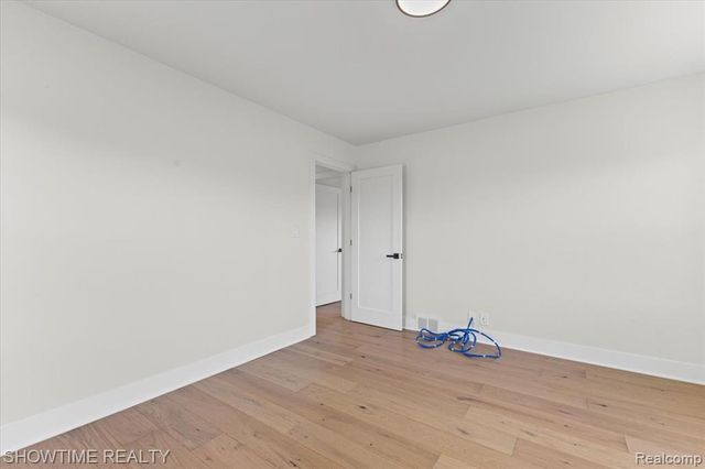 25275 Ormond Drive, Southfield, MI 48033
