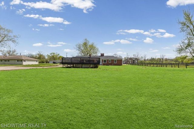 25275 Ormond Drive, Southfield, MI 48033
