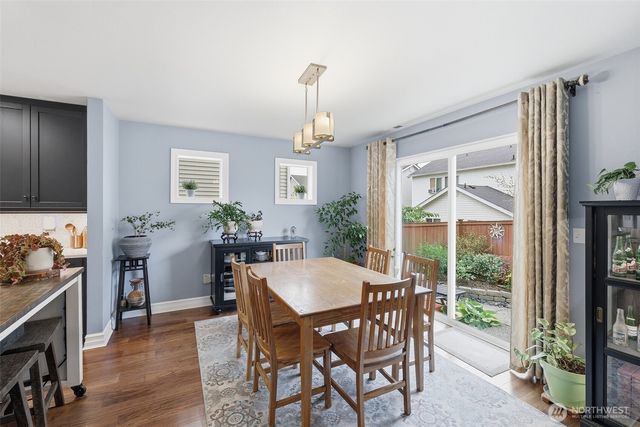 305 Lynnwood Avenue SE, Renton, WA 98056