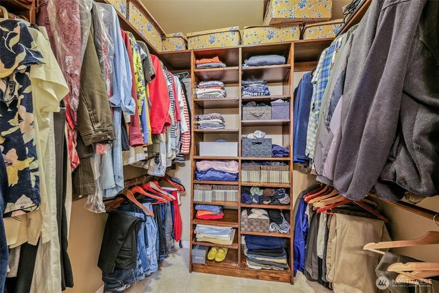 305 Lynnwood Avenue SE, Renton, WA 98056