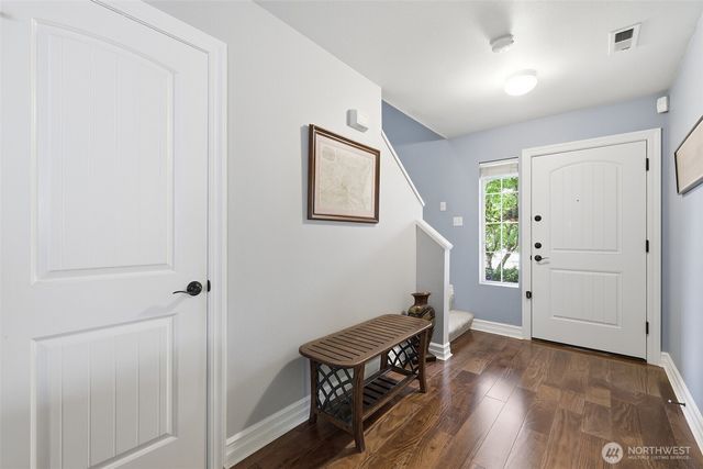 305 Lynnwood Avenue SE, Renton, WA 98056