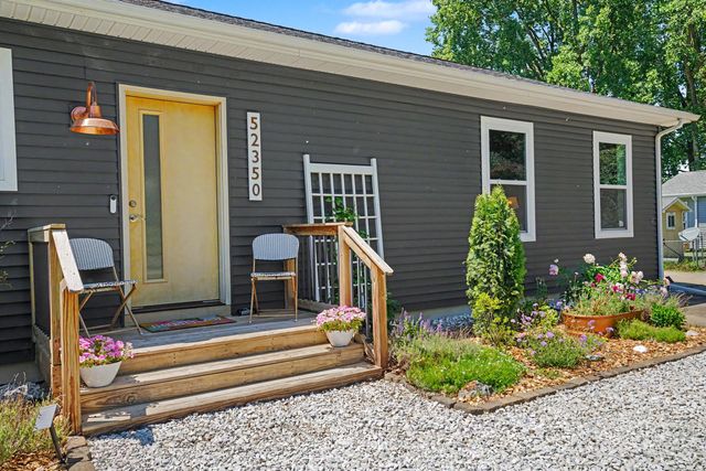 52350 Susan Lane, Dowagiac, MI 49047