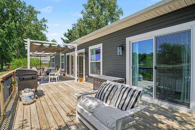 52350 Susan Lane, Dowagiac, MI 49047