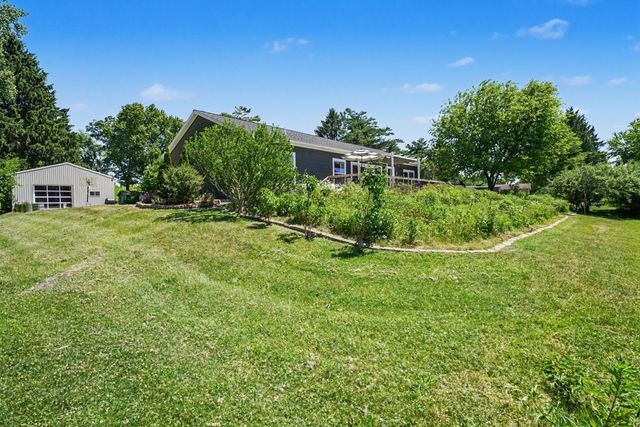 52350 Susan Lane, Dowagiac, MI 49047