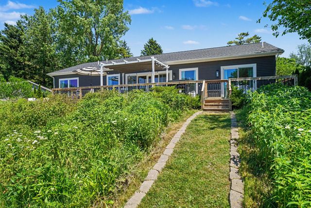 52350 Susan Lane, Dowagiac, MI 49047
