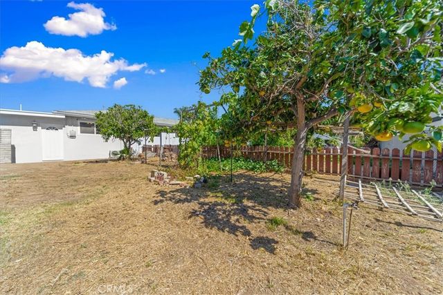 1330 Bush Street, Oceanside, CA 92058