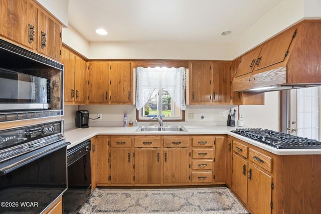 2598 Kimberly Drive, Lima, OH 45805