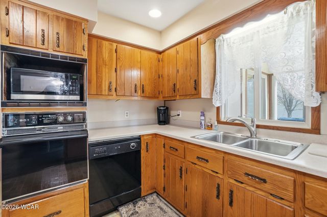 2598 Kimberly Drive, Lima, OH 45805