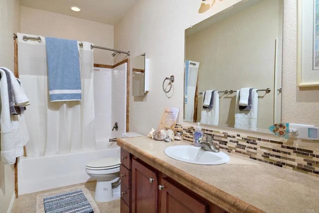 20125 Colina Encantada Way, Escondido, CA 92029