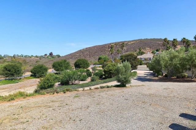 20125 Colina Encantada Way, Escondido, CA 92029