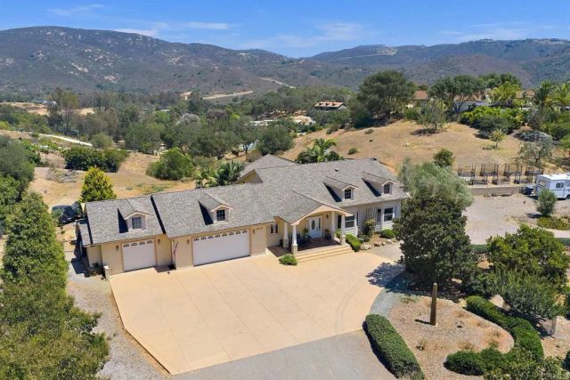 20125 Colina Encantada Way, Escondido, CA 92029