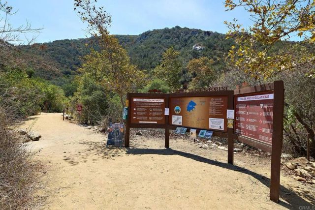 20125 Colina Encantada Way, Escondido, CA 92029