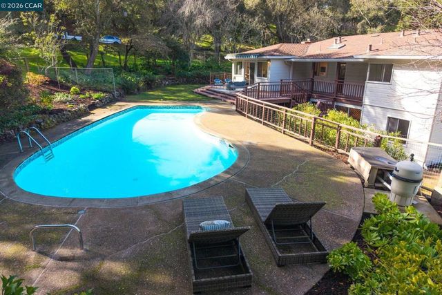 700 Miner, Orinda, CA 94563