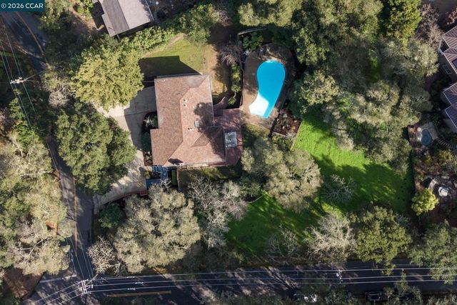 700 Miner, Orinda, CA 94563