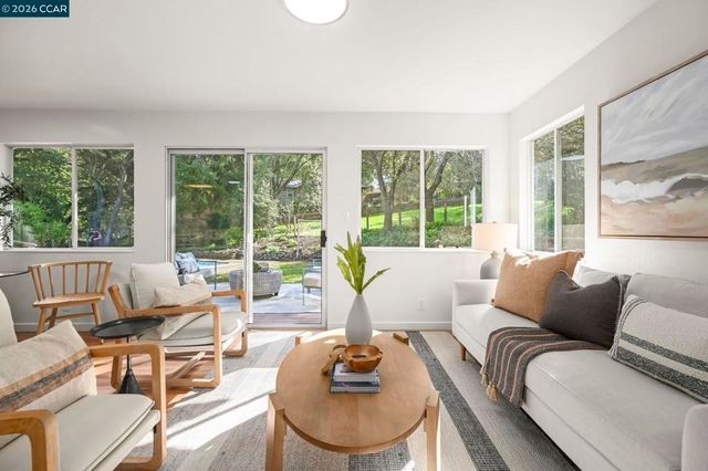 700 Miner, Orinda, CA 94563