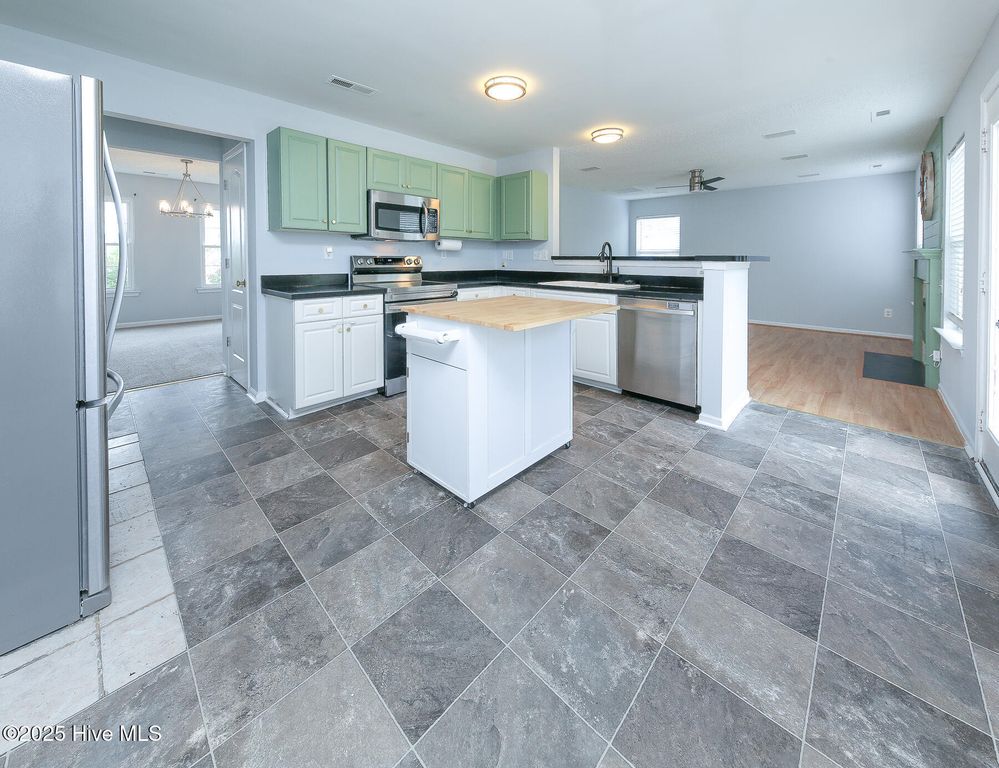 158 Green View Road, Moyock, NC 27958
