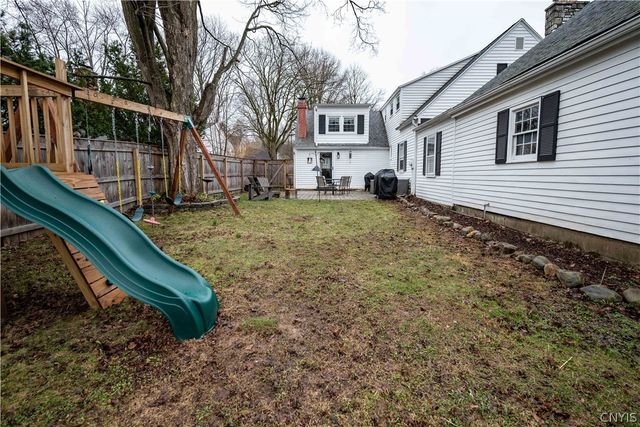 1 Allen Road, New Hartford, NY 13413