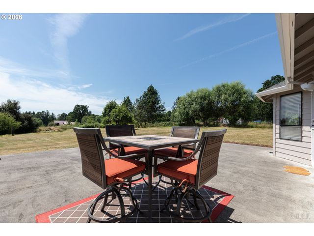 34948 SYKES Rd, St Helens, OR 97051