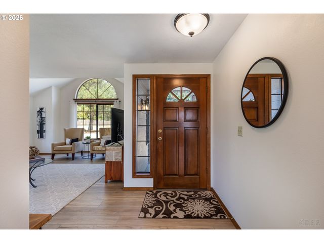 34948 SYKES Rd, St Helens, OR 97051
