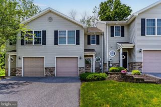 7883 MANADA COURT, Harrisburg, PA 17112
