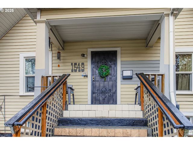 1549 N BLANDENA St, Portland, OR 97217