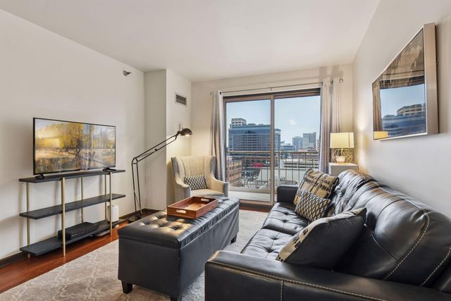 401 S 1st Street 1104, Minneapolis, MN 55401