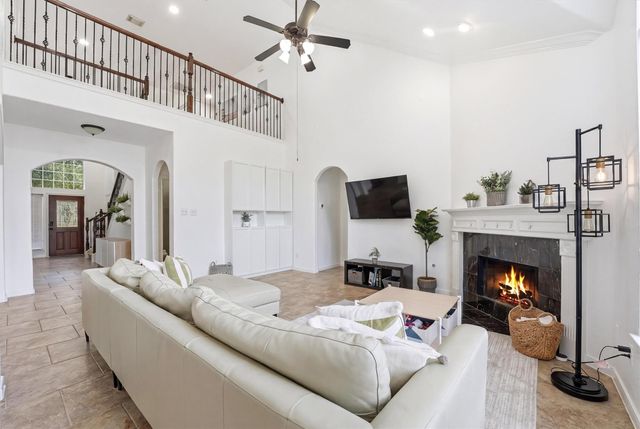 115 S Rocky Point Circle, Spring, TX 77389