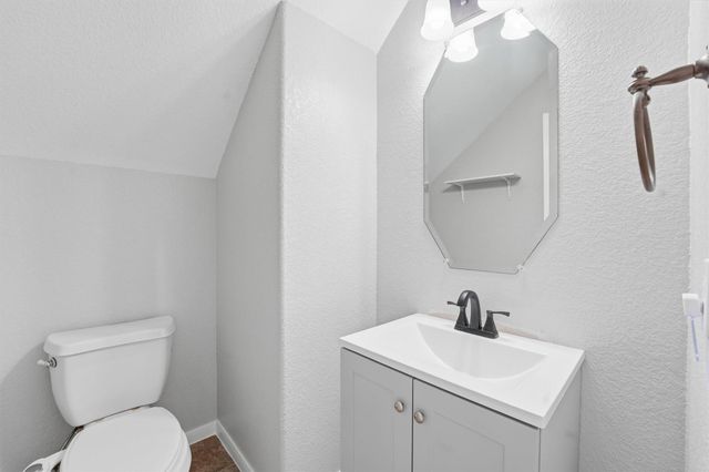 115 S Rocky Point Circle, Spring, TX 77389