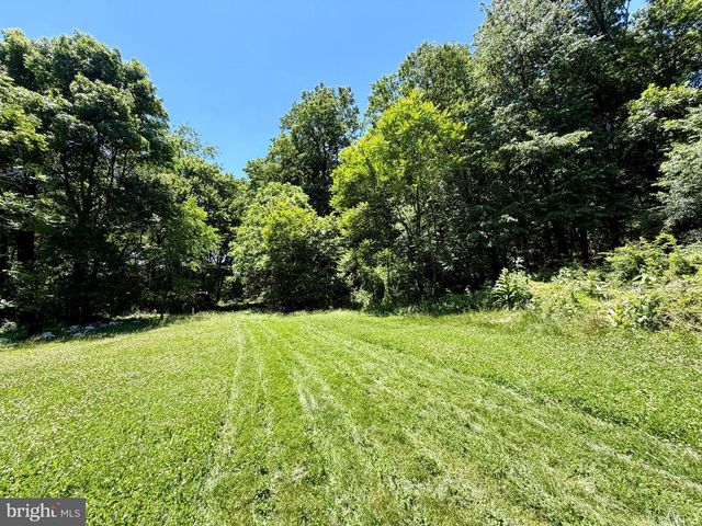 10121 PUTMAN RD, Frederick, MD 21702
