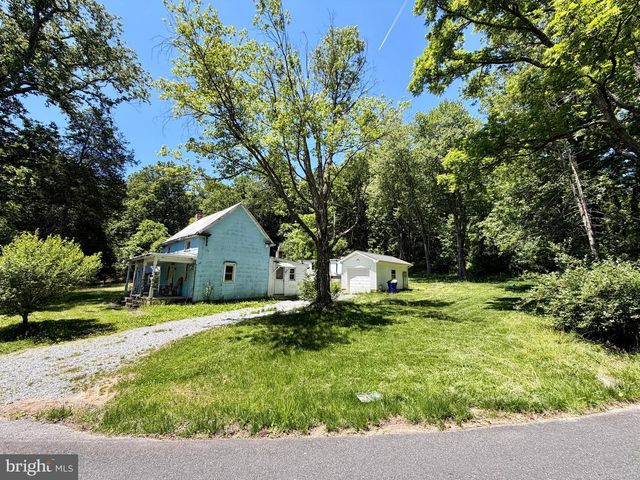 10121 PUTMAN RD, Frederick, MD 21702