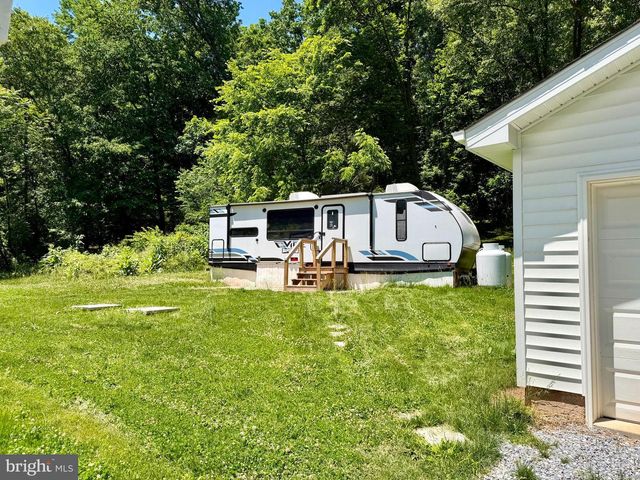 10121 PUTMAN RD, Frederick, MD 21702