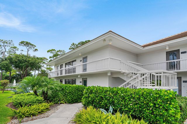 4285 B Quail Ridge Drive N Sandpiper, Boynton Beach, FL 33436