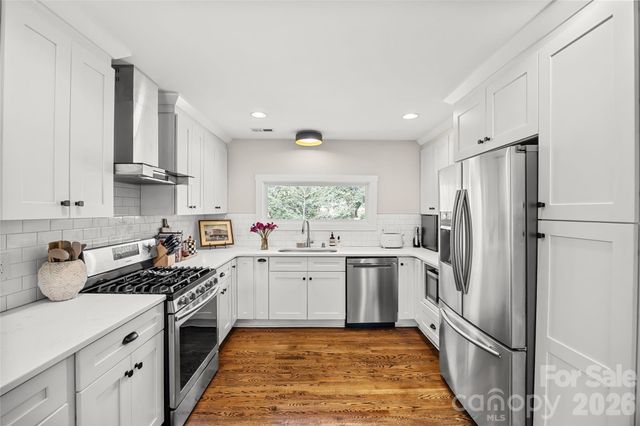 4418 Murrayhill Road, Charlotte, NC 28209