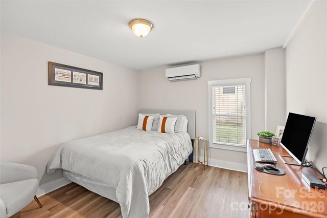 4418 Murrayhill Road, Charlotte, NC 28209