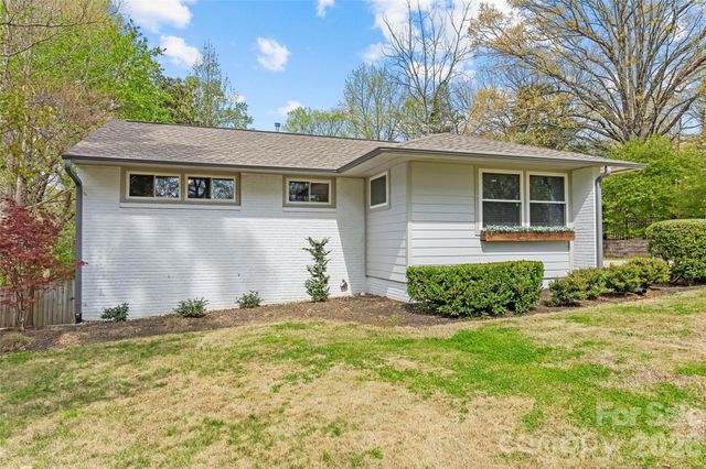 4418 Murrayhill Road, Charlotte, NC 28209