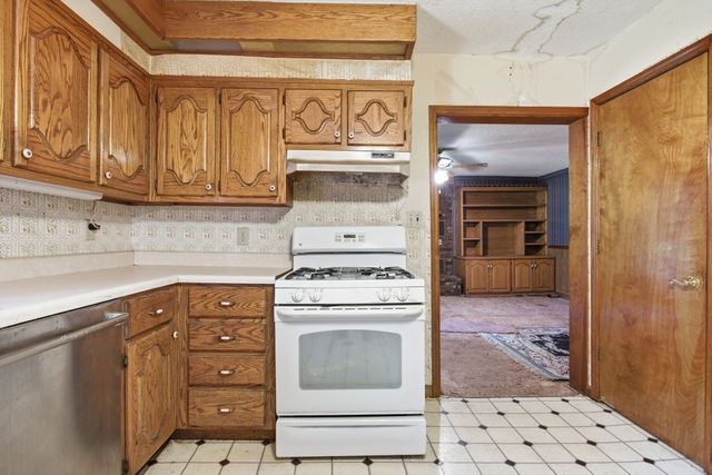 2127 Highway 166, N, Mount Pleasant, TN 38474