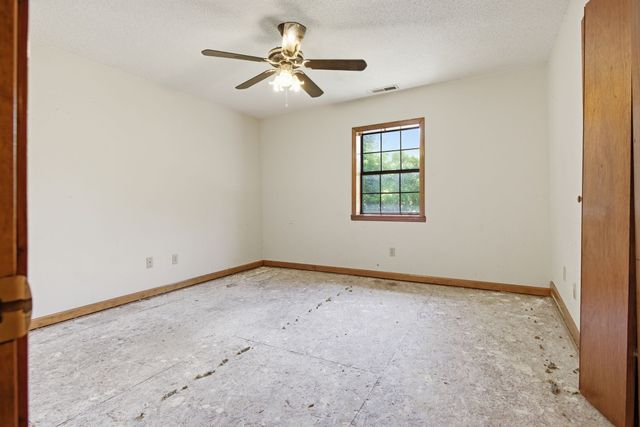 2127 Highway 166, N, Mount Pleasant, TN 38474