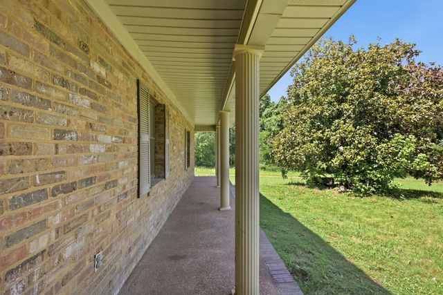 2127 Highway 166, N, Mount Pleasant, TN 38474