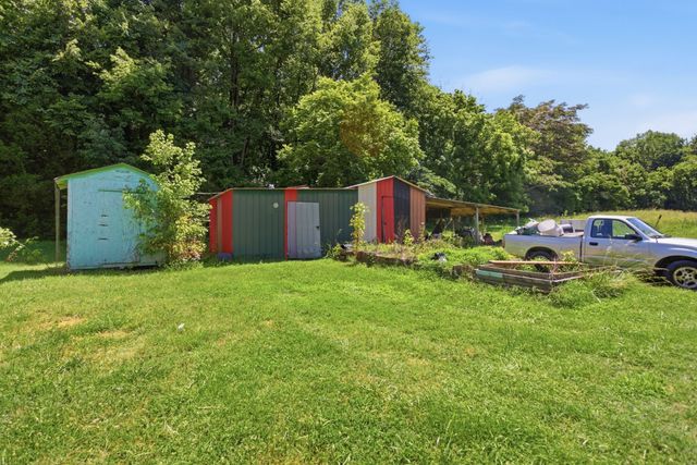 2127 Highway 166, N, Mount Pleasant, TN 38474