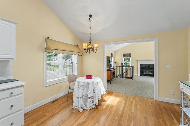 4 Hampton Meadows, Hampton, NH 03842