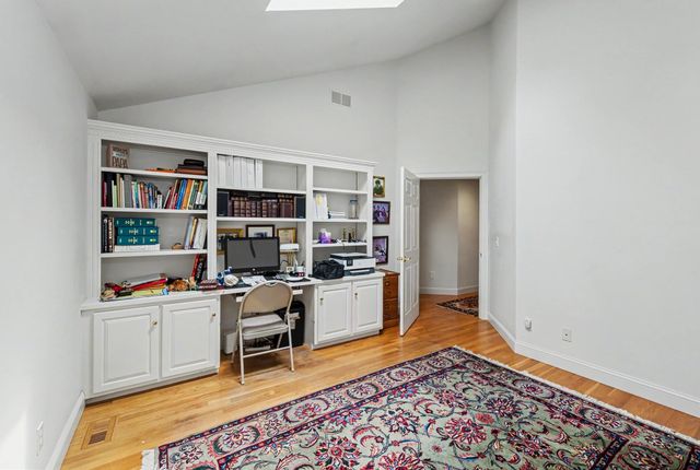 4 Hampton Meadows, Hampton, NH 03842