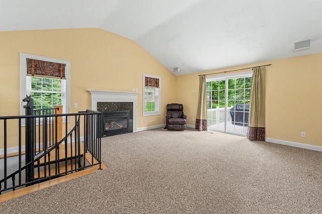 4 Hampton Meadows, Hampton, NH 03842