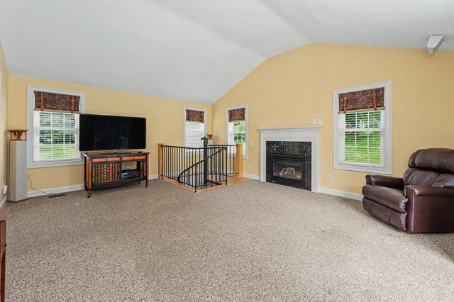 4 Hampton Meadows, Hampton, NH 03842