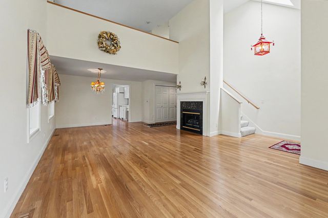 4 Hampton Meadows, Hampton, NH 03842