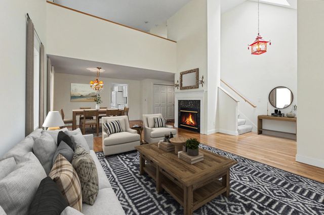 4 Hampton Meadows, Hampton, NH 03842