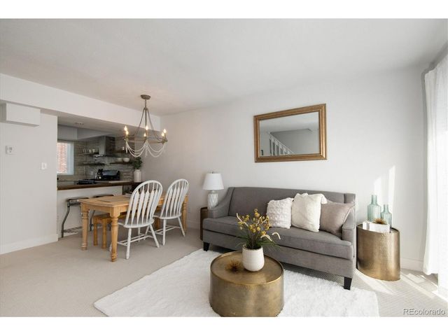 233 S Nome St, Aurora, CO 80012