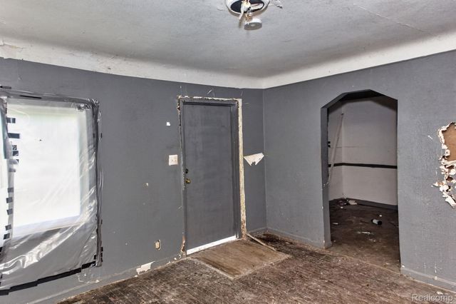 20251 Chapel Street, Detroit, MI 48219