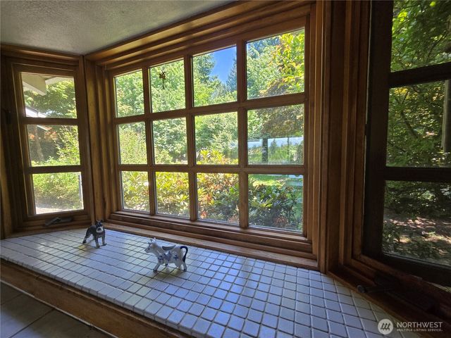 91 E Blue Heron Rest, Belfair, WA 98528
