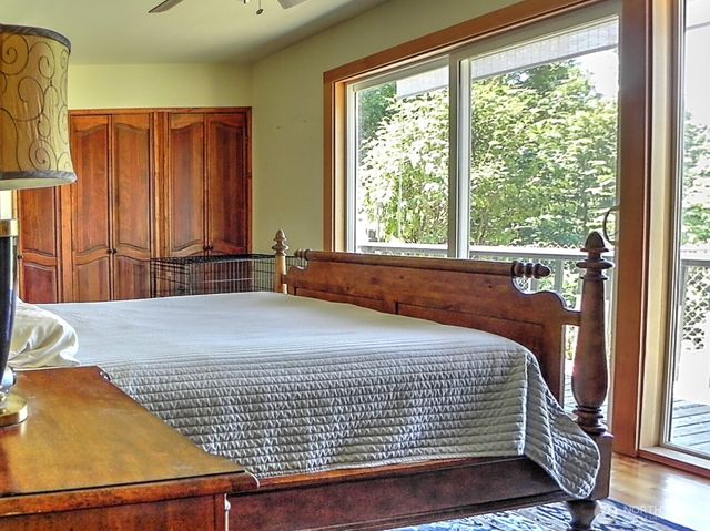 91 E Blue Heron Rest, Belfair, WA 98528